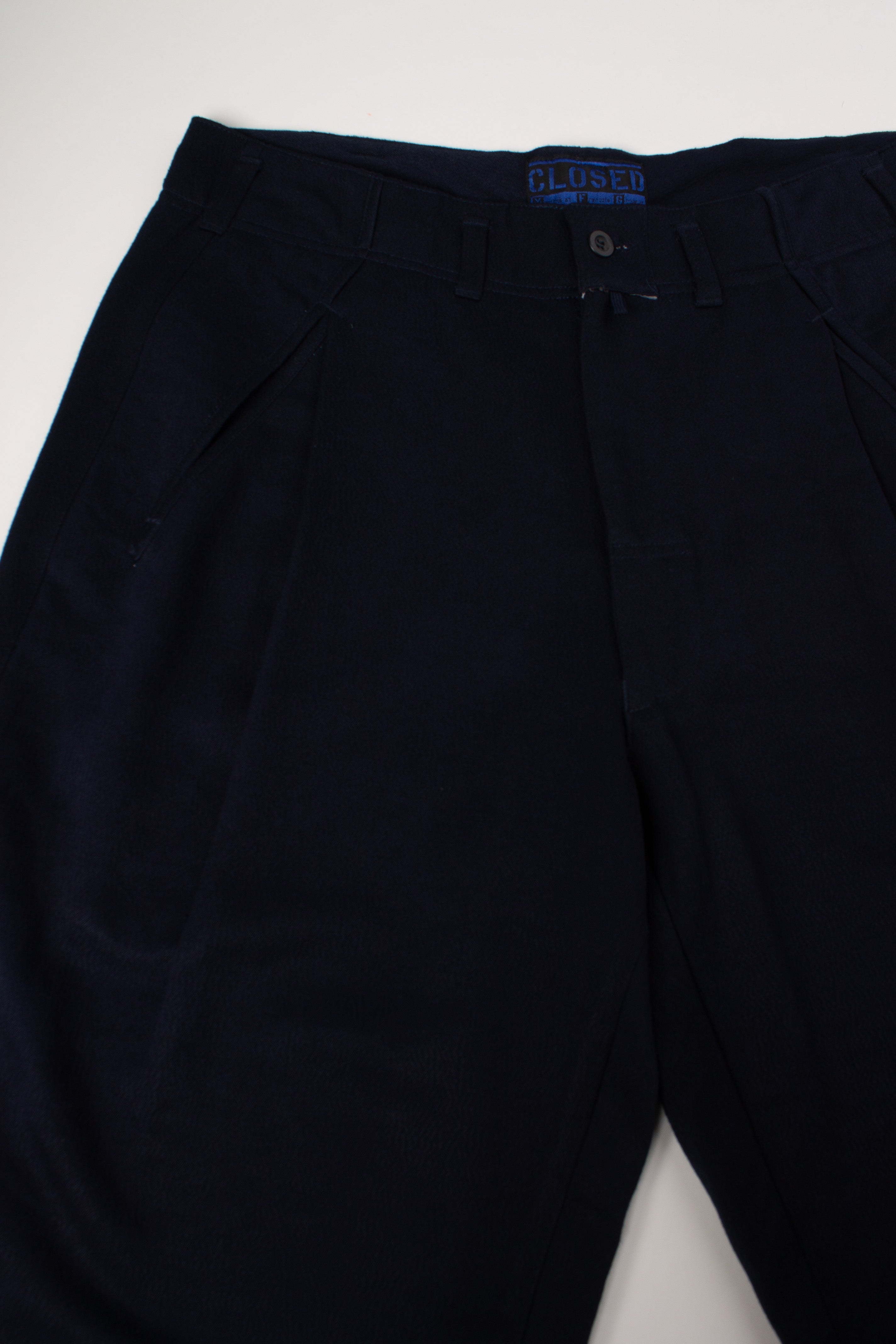 Closed 90s Pleated Pants