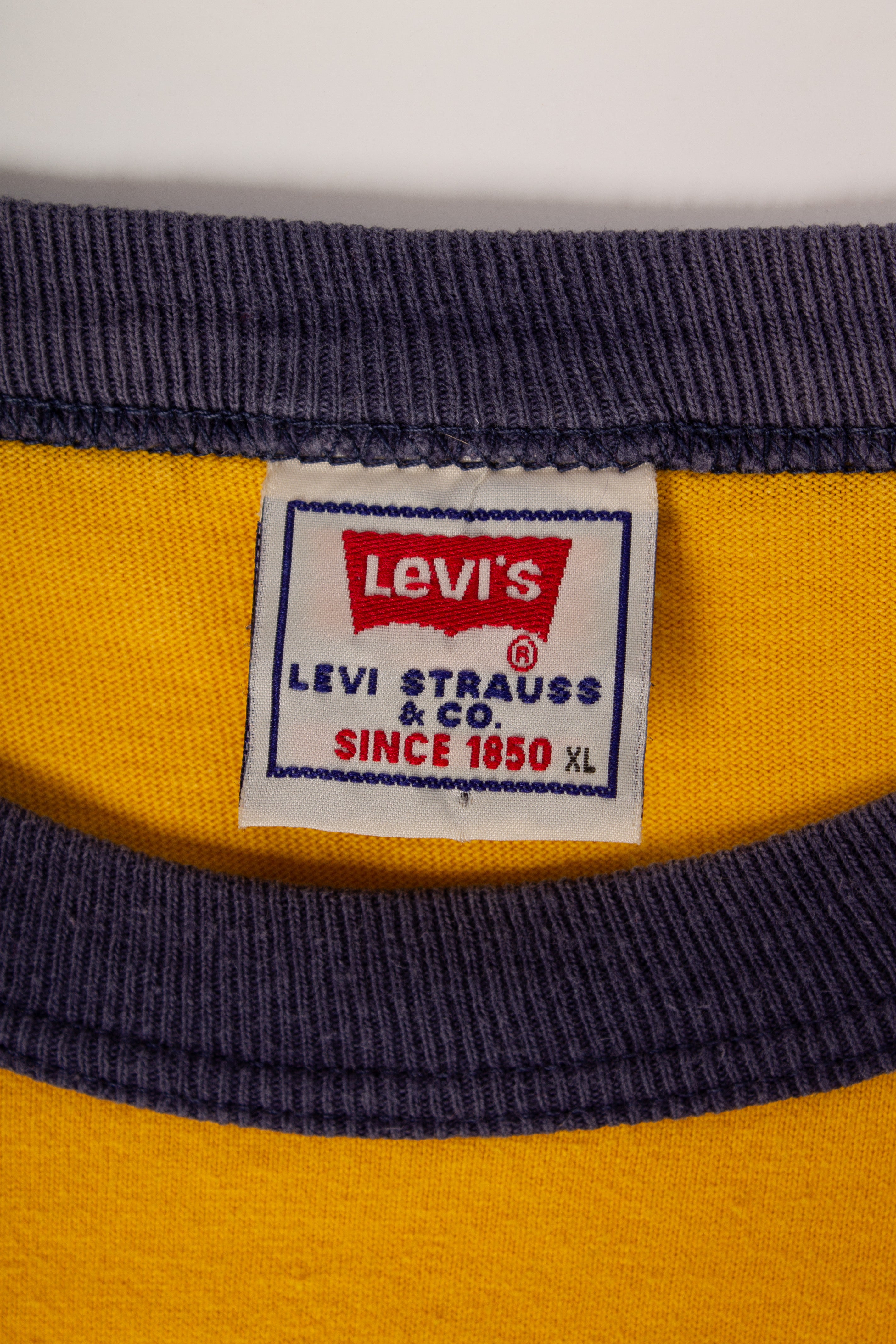 Levi's 90s Ringer T-Shirt