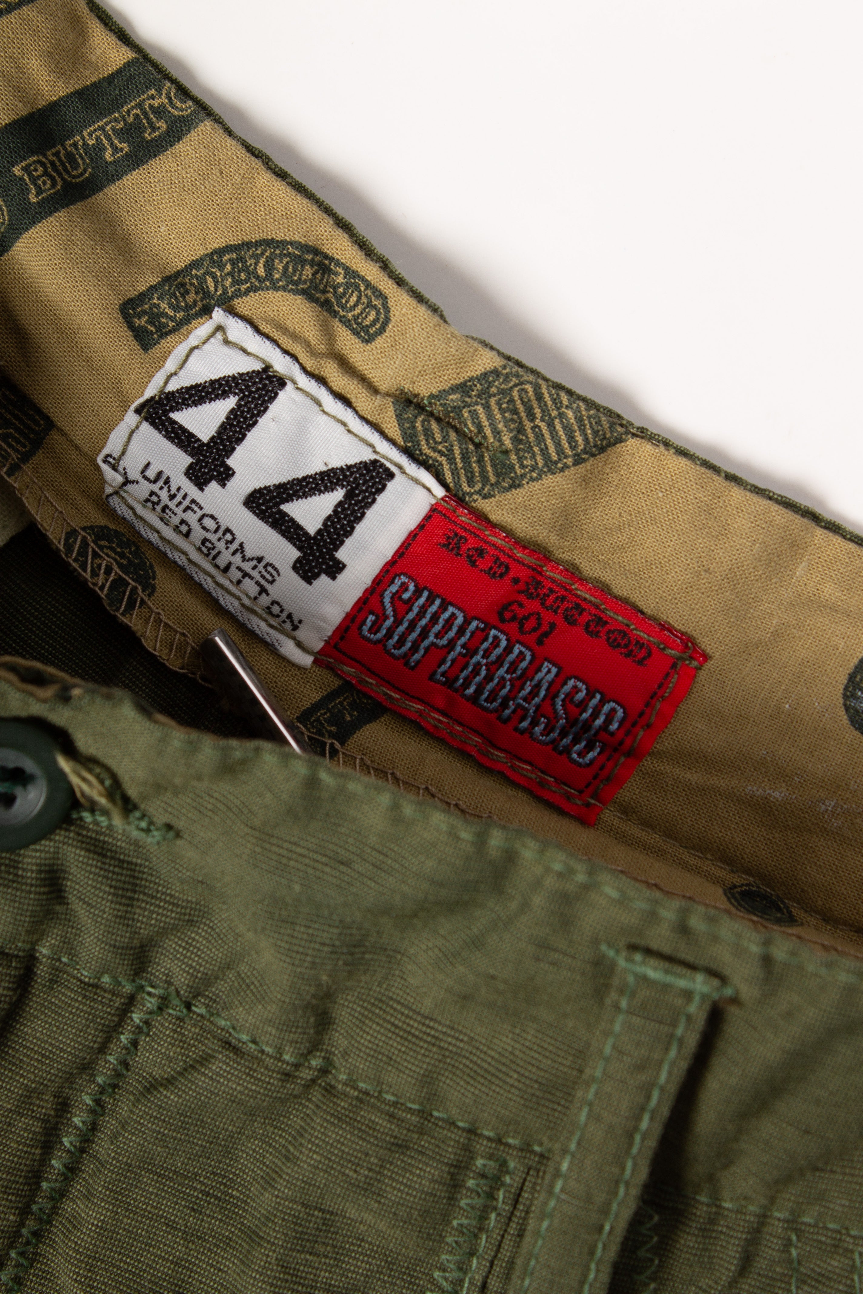 Red Button 90s Pleated Pants