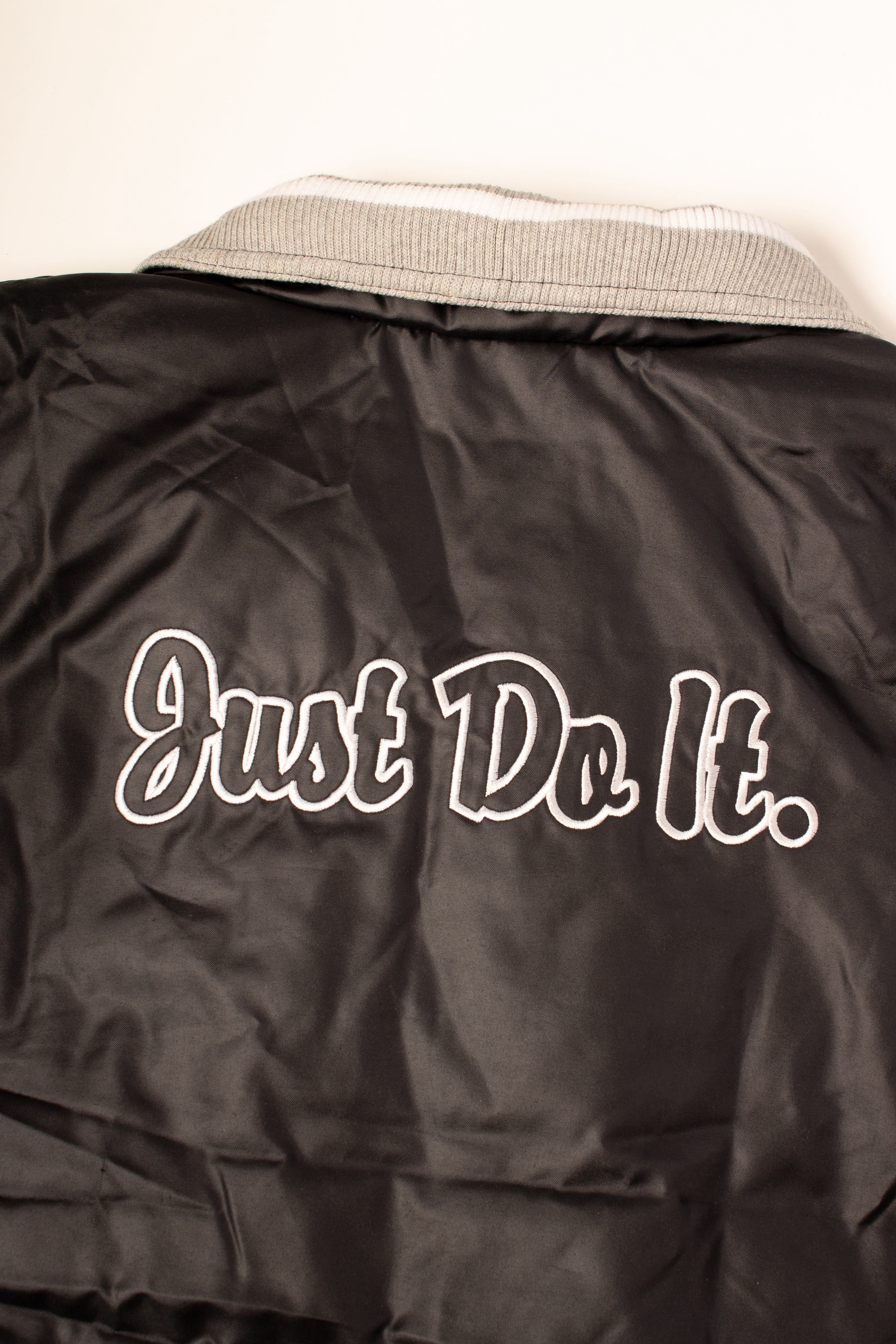 Nike Y2K Bomberjacket (w)