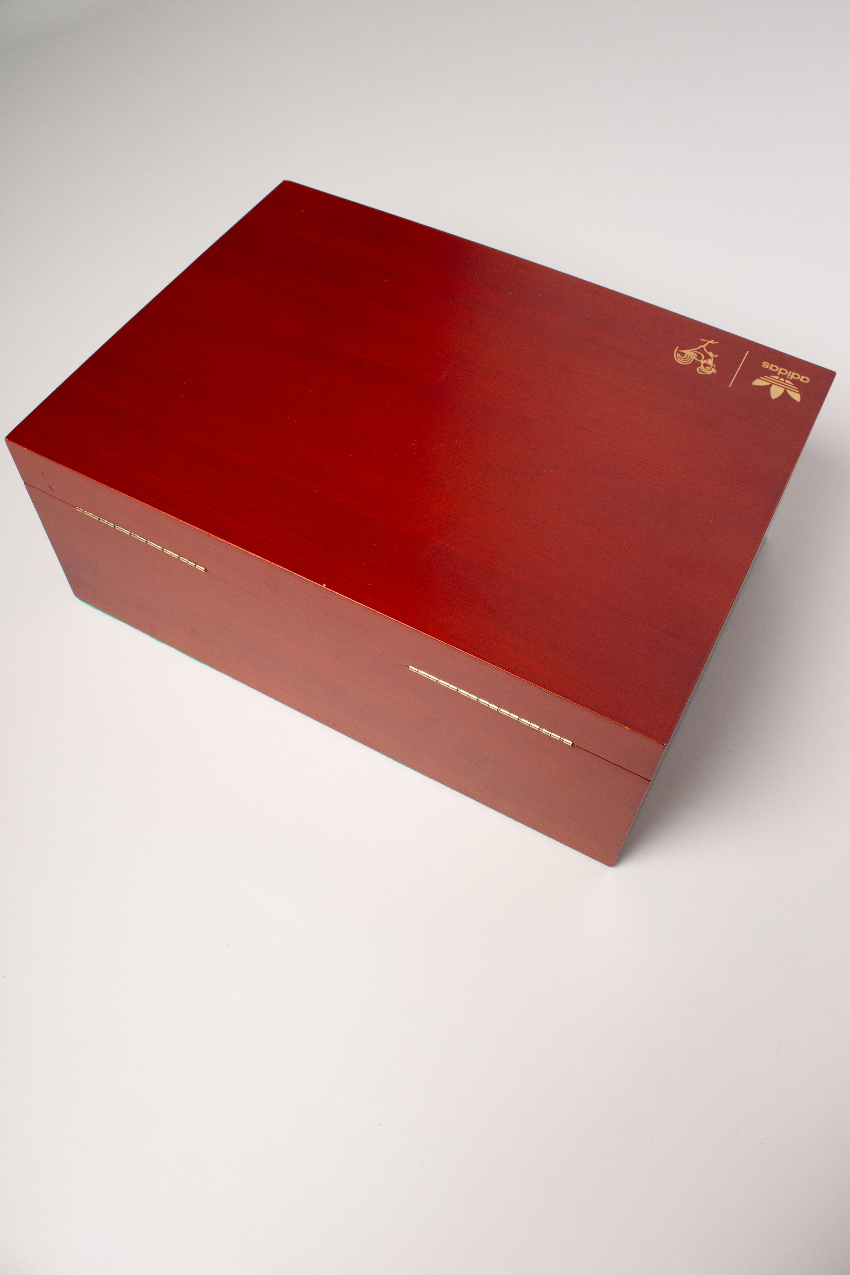 Adidas CNY 2017 Wood Box