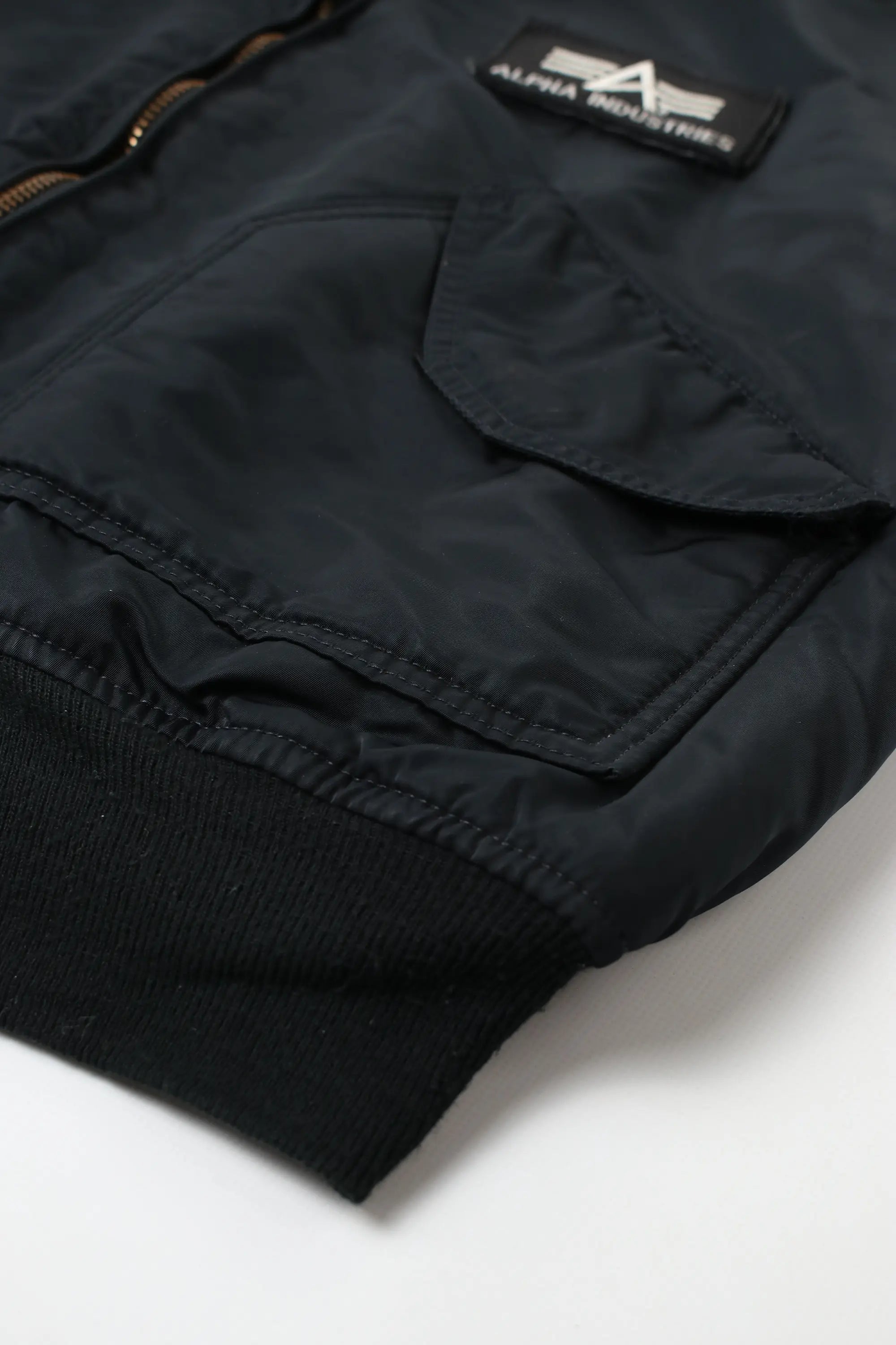 Alpha Ind. Made in US Bomber