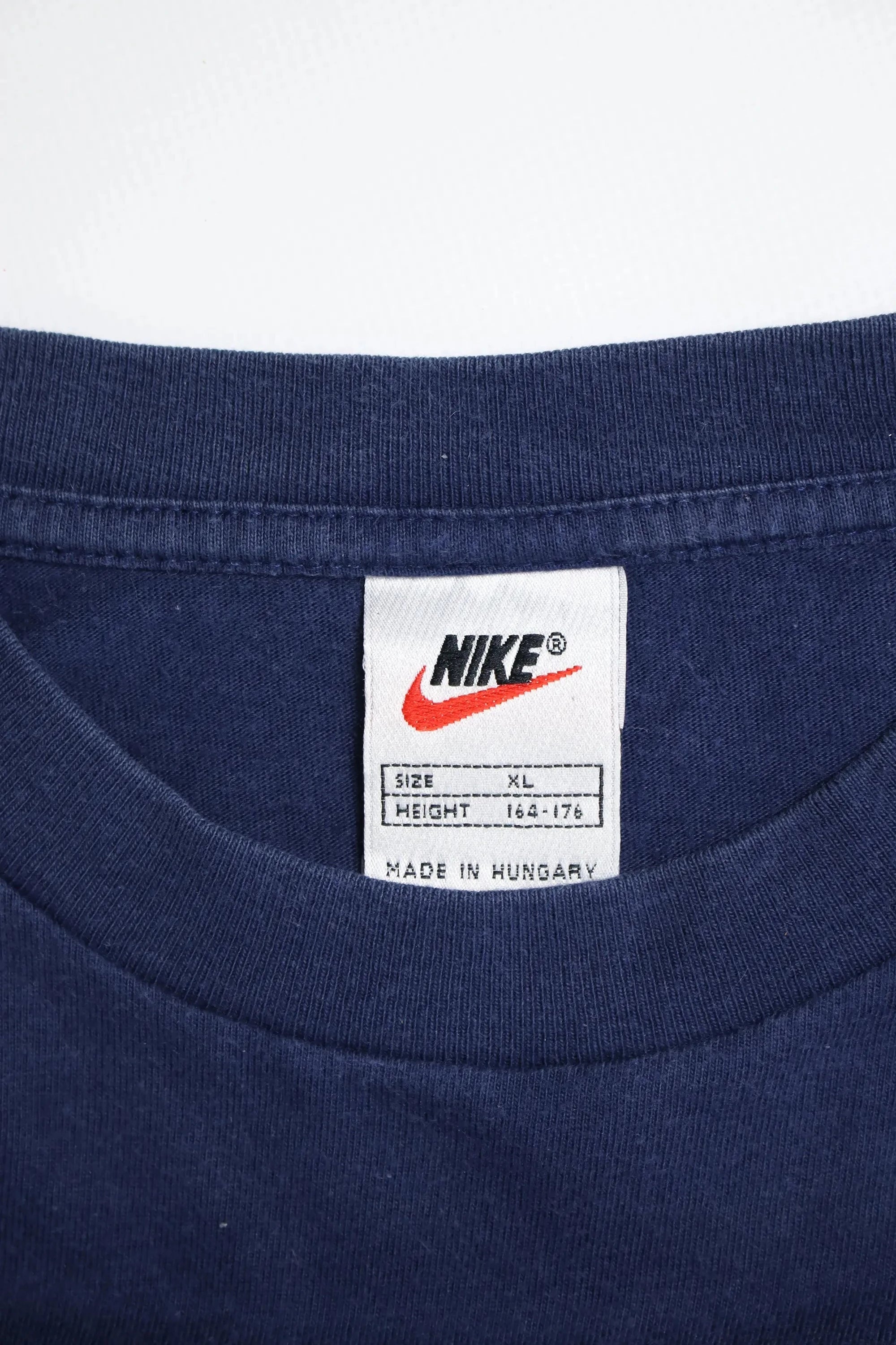 Nike 90s Logo T.