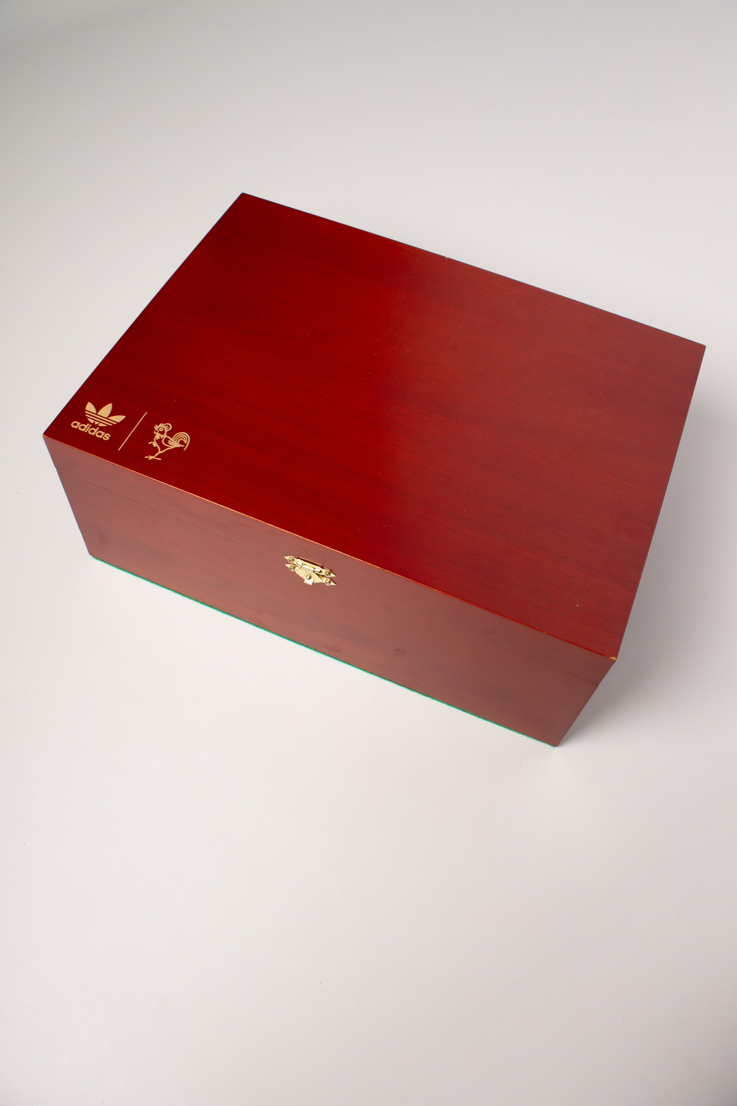 Adidas CNY 2017 Wood Box