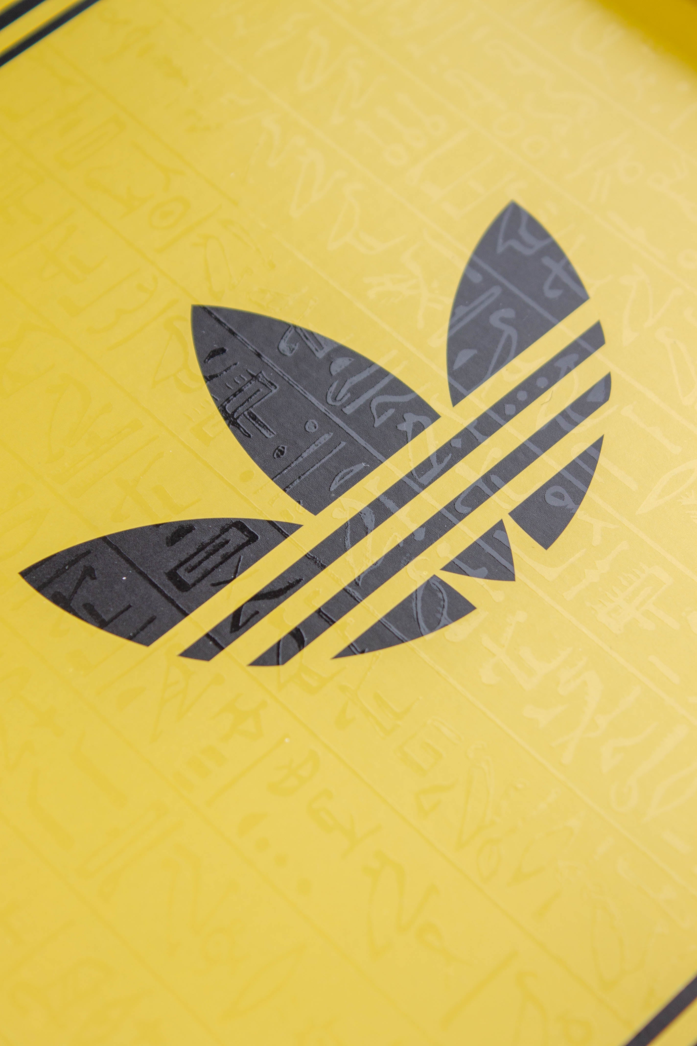 Adidas YuGiOh! Adi2000 Yugi's World