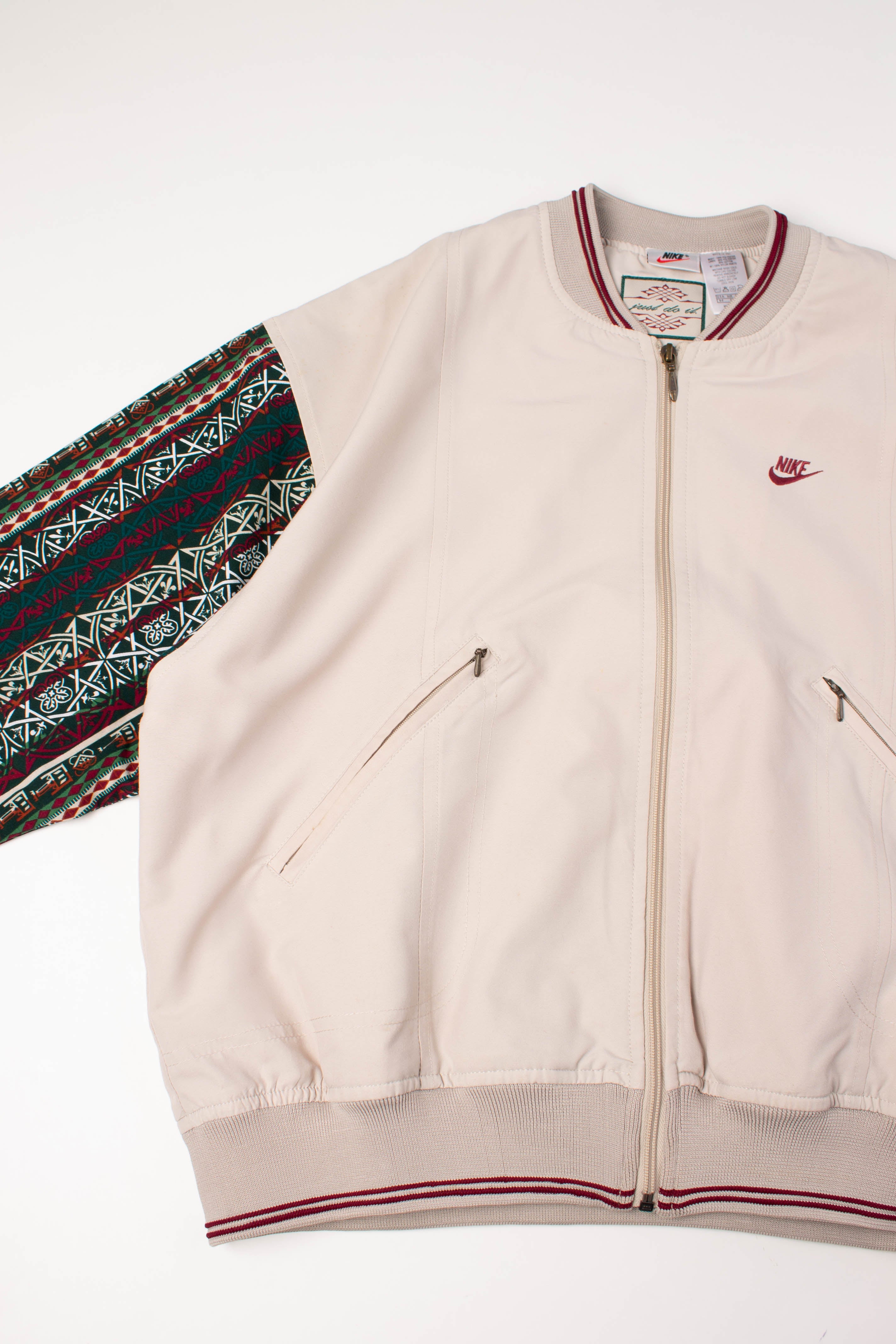 Nike 90s Light Bomber Jacket