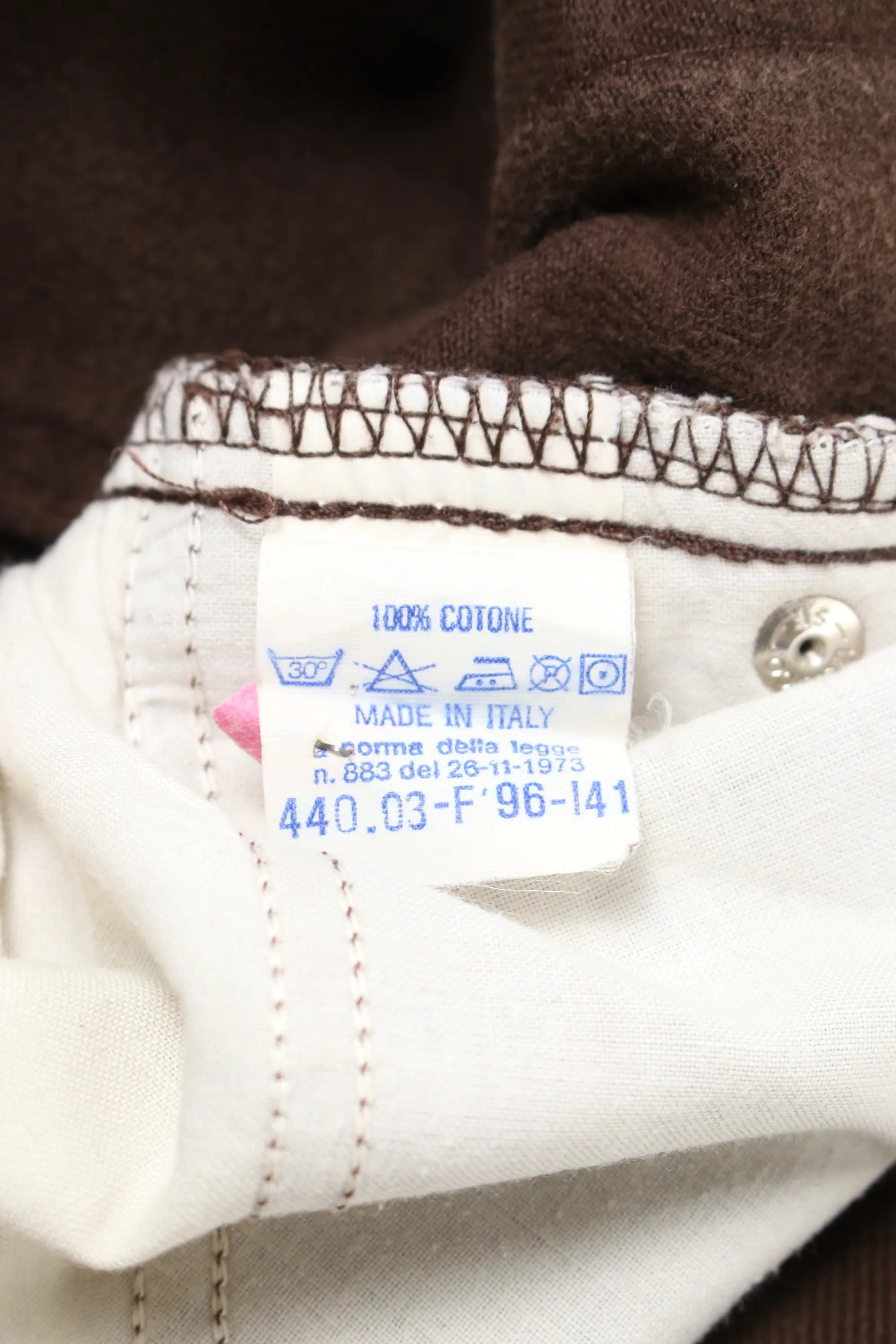 Levis white tab clearance